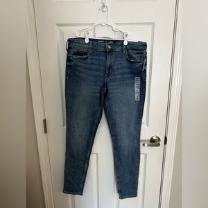 Old Navy Mid Rise Rockstar Skinny 14 Long Jean